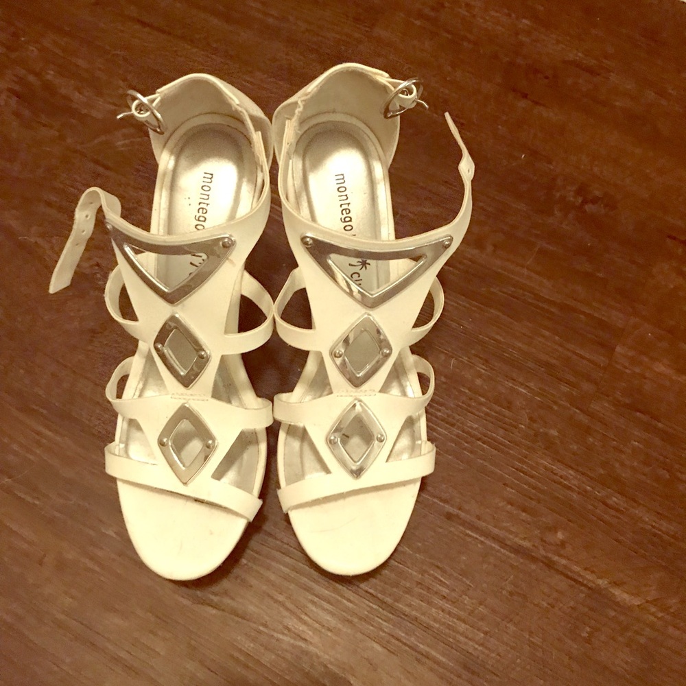 Montego Club White Wedge Sandles